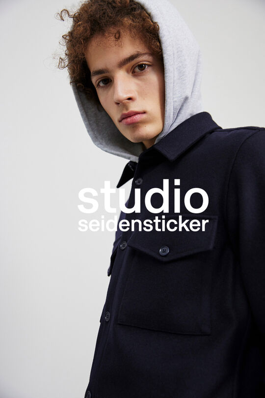 Seidensticker Studio